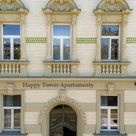 Apartahotel Happy Tower 3*
