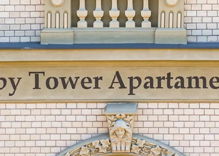 Happy Tower Apartahotel 3*