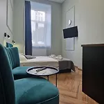 Happy Tower Aparthotel 3*