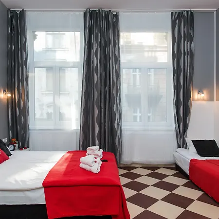 Apartahotel Happy Tower