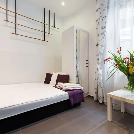 Happy Tower 3* كراكوفيا