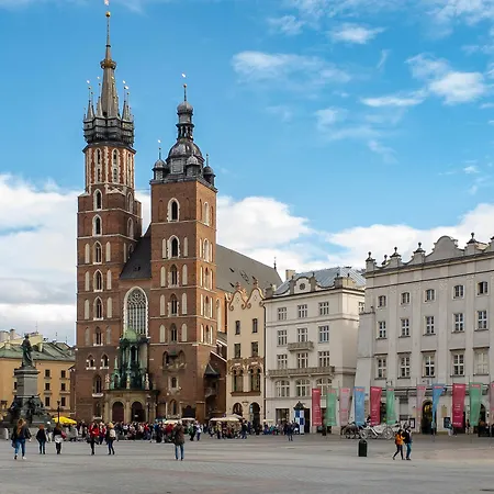 Happy Tower شقة فندقية كراكوفيا