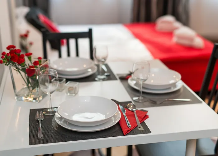 Happy Tower Ξενοδοχείο με διαμερίσματα Krasków