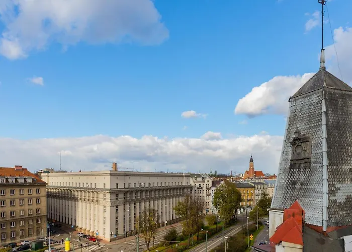 Happy Tower Ξενοδοχείο με διαμερίσματα Krasków