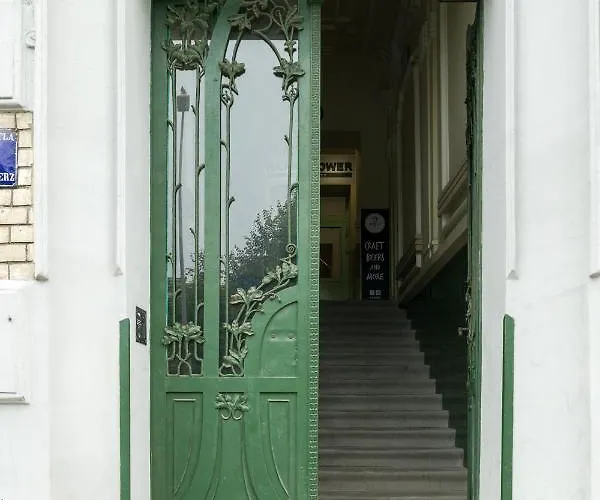 Apart Otel Happy Tower 3*