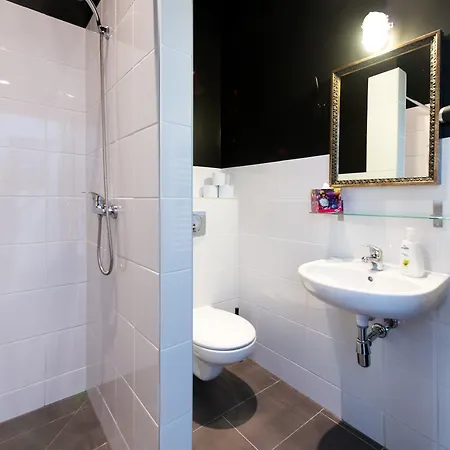 Happy Tower 아파트호텔