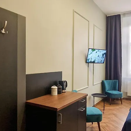 Happy Tower Aparthotel 3*