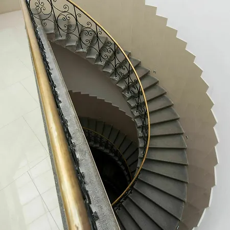 아파트호텔 Happy Tower