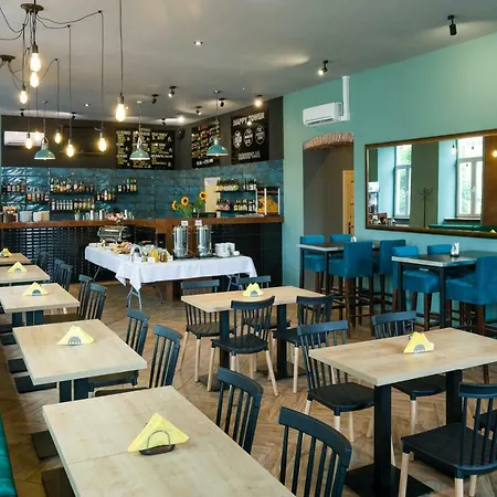 아파트호텔 Happy Tower 3*