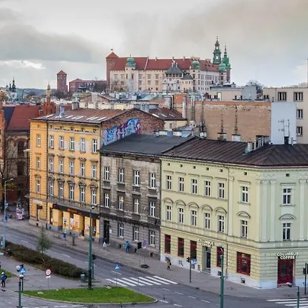 Happy Tower 아파트호텔